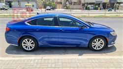 Chrysler 200